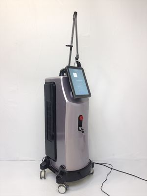 Machine à laser fractionnée pour l' élimination de la pigmentation des cicatrices d' acné